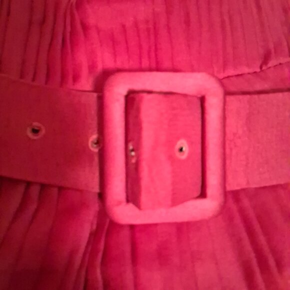 Embellished one shoulder Andy The Anh all Silk Size 0 Red Dress - Picture 9 of 9